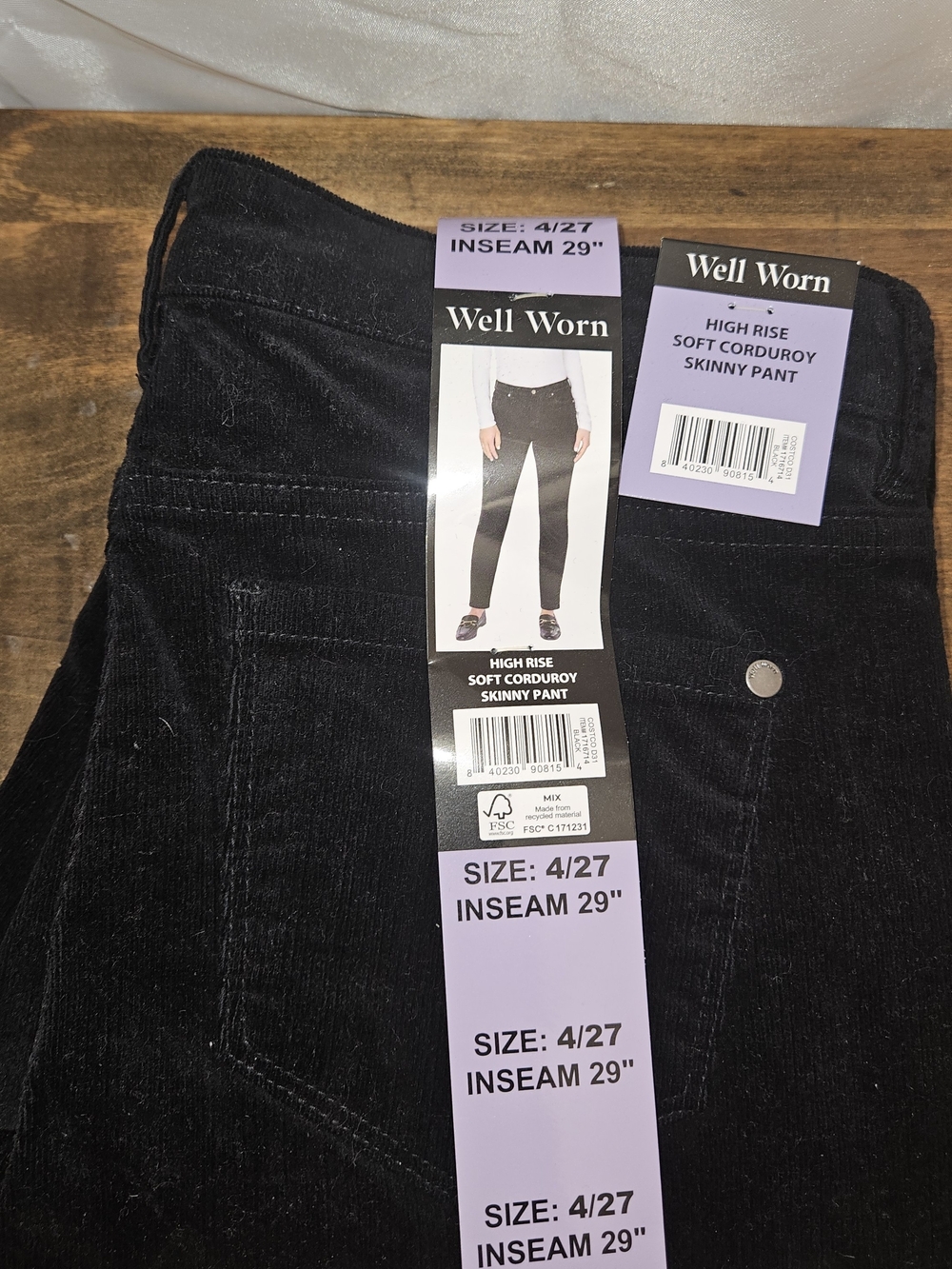 Well Worn Black Corduroy High-Rise Skinny Jeans NWT- 4